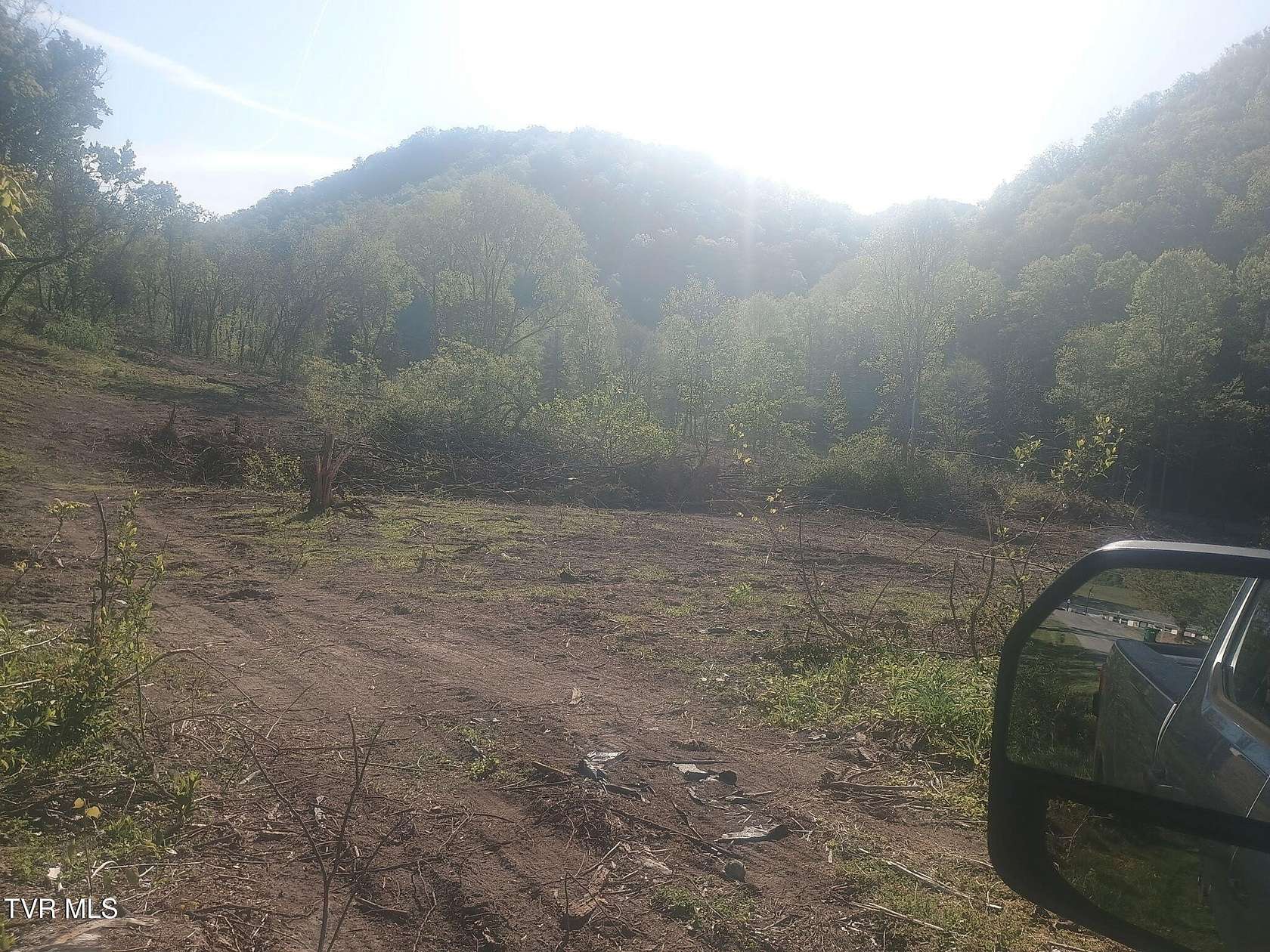 0.99 Acres of Residential Land for Sale in Blountville, Tennessee