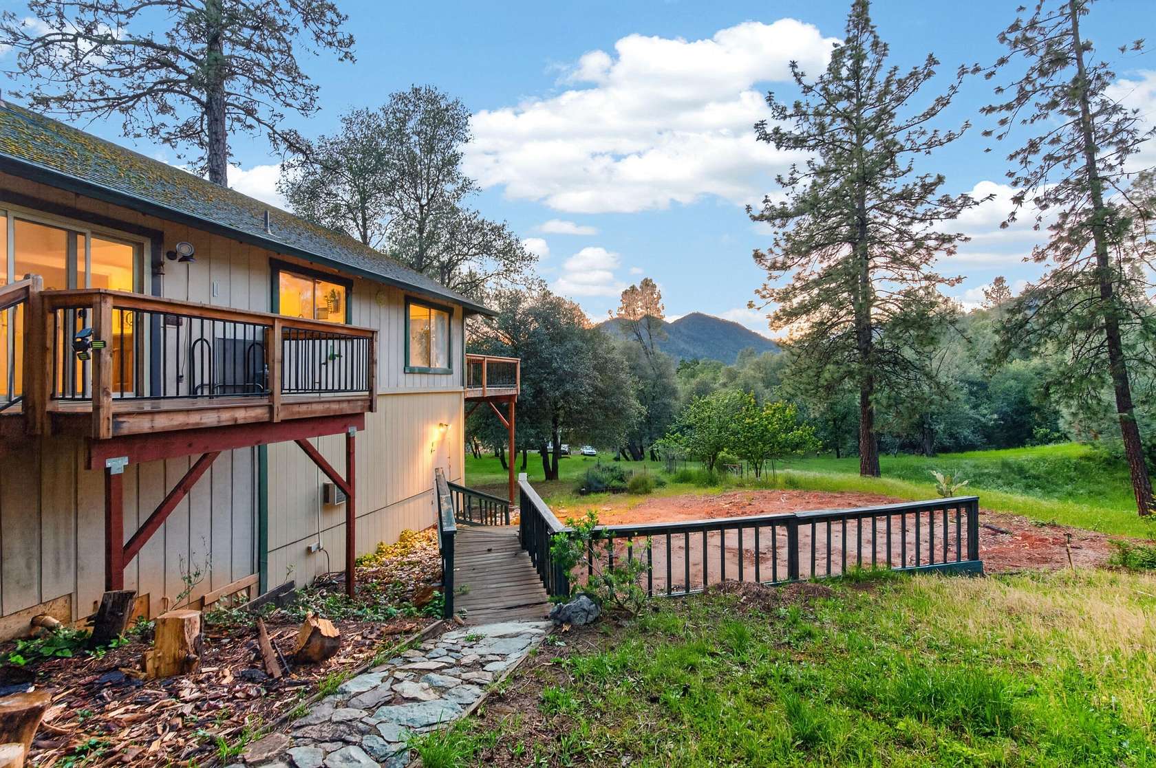 2.5 Acres of Land with Home for Sale in Redding, California