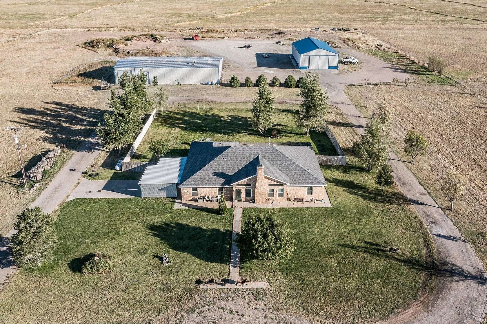 16.5 Acres of Land with Home for Sale in Amarillo, Texas