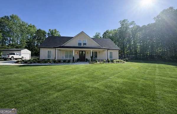 22 Acres of Land with Home for Sale in Barnesville, Georgia