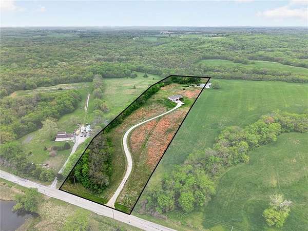 7 Acres of Land with Home for Sale in Rayville, Missouri
