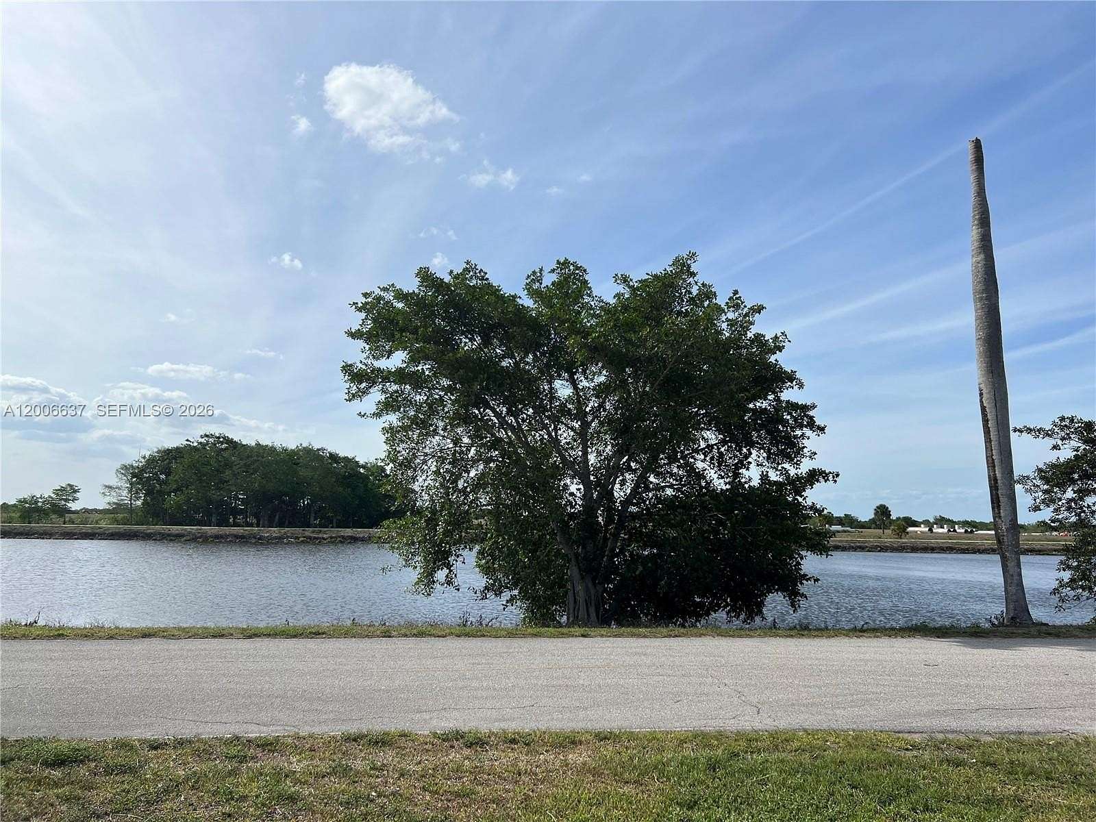 0.23 Acres of Residential Land for Sale in Moore Haven, Florida