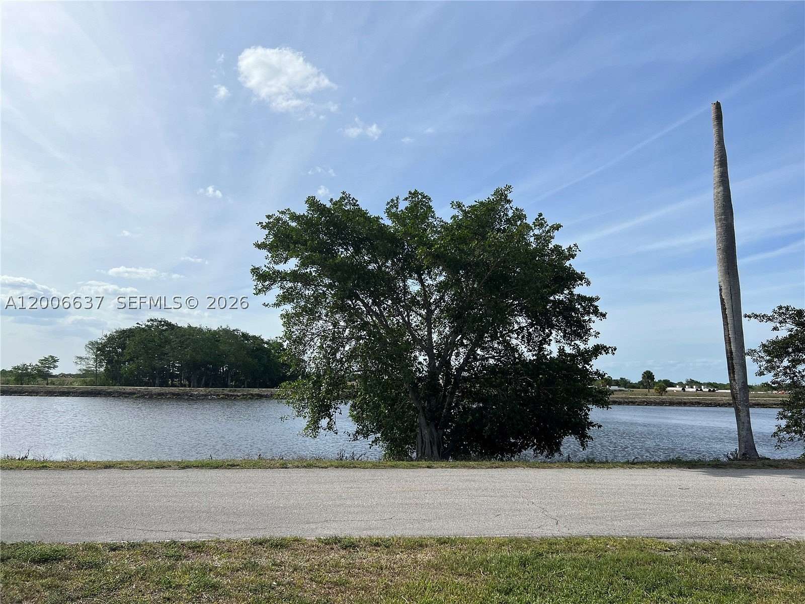 0.23 Acres of Residential Land for Sale in Moore Haven, Florida