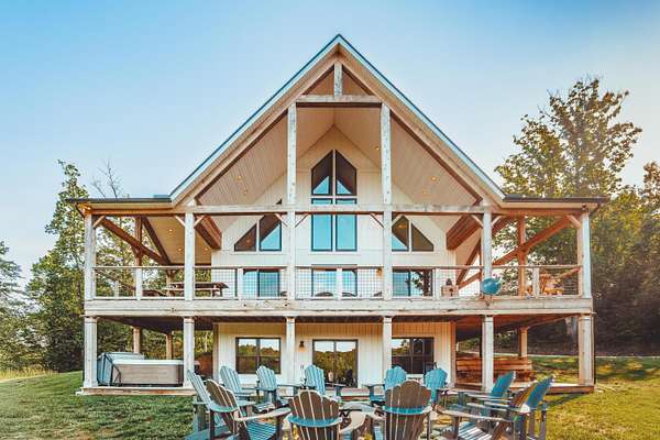 24.8 Acres of Land with Home for Sale in Rockbridge, Ohio