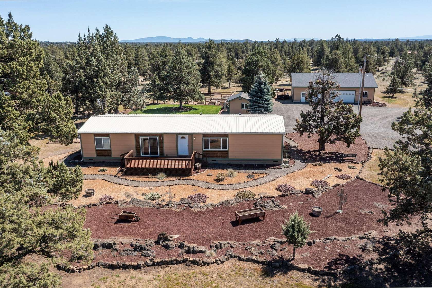 5 Acres of Land with Home for Sale in Terrebonne, Oregon