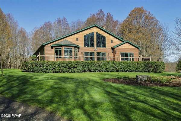 7.2 Acres of Land with Home for Sale in Lakewood, Pennsylvania