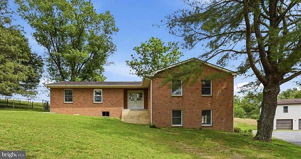 2.5 Acres of Land with Home for Sale in High View, West Virginia