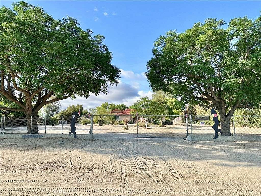 2.28 Acres of Land with Home for Sale in Nuevo, California