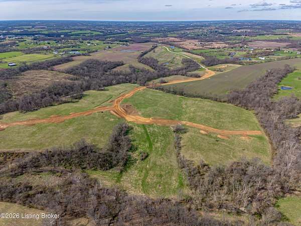 5 Acres of Residential Land for Sale in Shelbyville, Kentucky