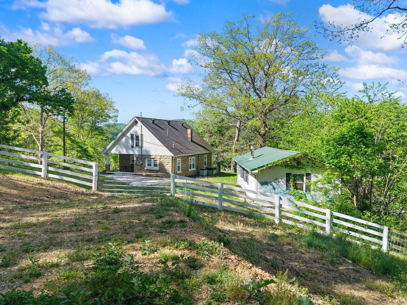2 Acres of Land with Home for Sale in Manchester, Kentucky