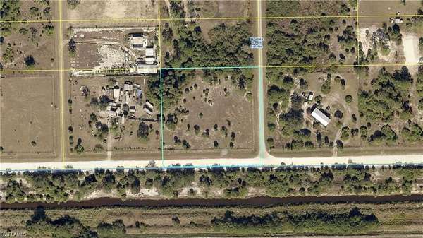 2.5 Acres of Residential Land for Sale in Clewiston, Florida