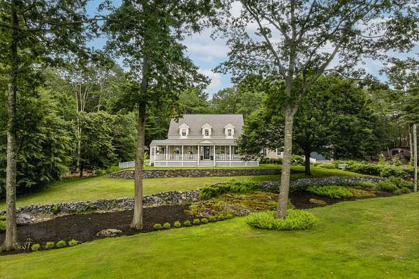 2.3 Acres of Land with Home for Sale in York Town, Maine