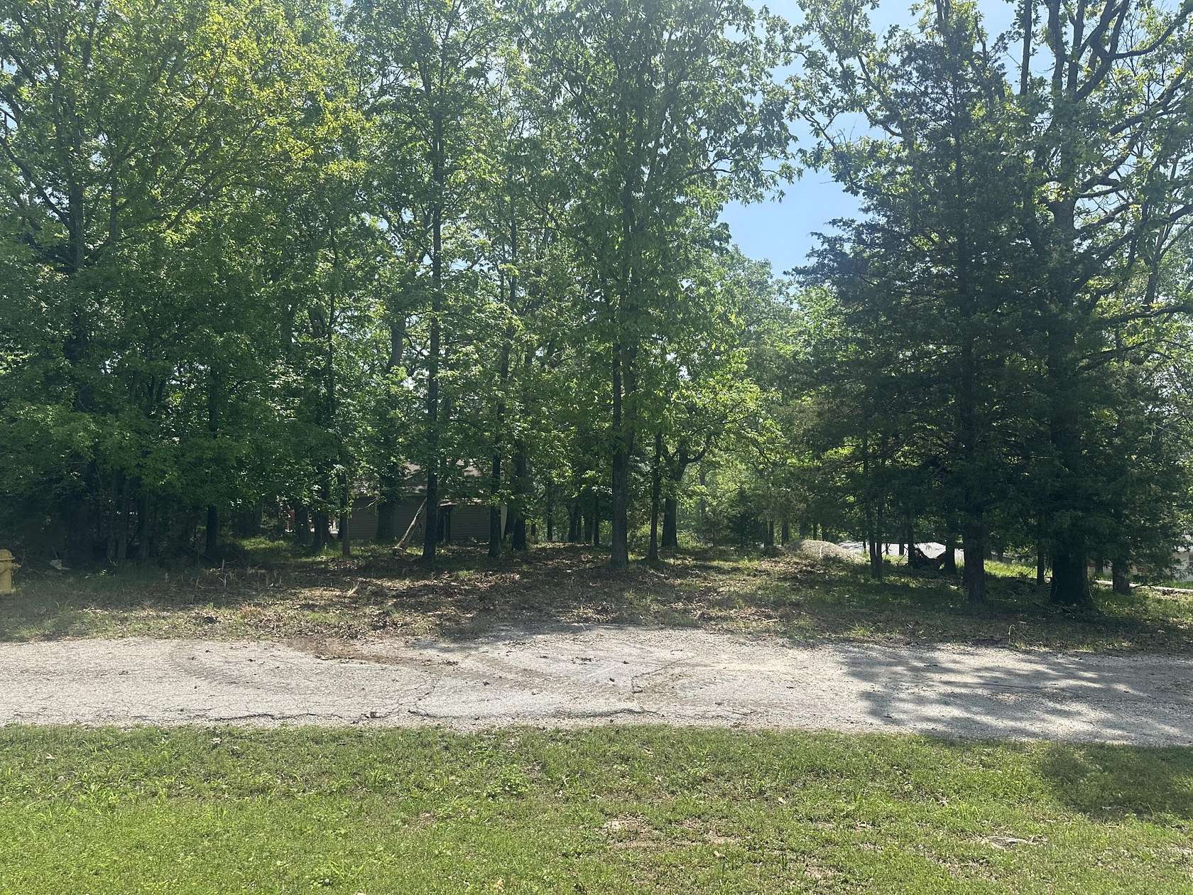 0.32 Acres of Land for Sale in Rockaway Beach, Missouri