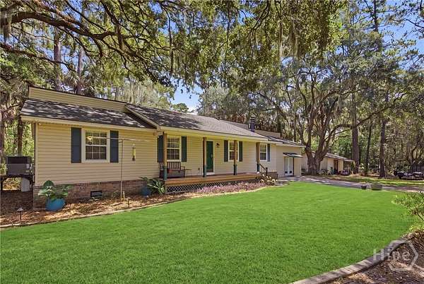 4 Acres of Land with Home for Sale in Savannah, Georgia