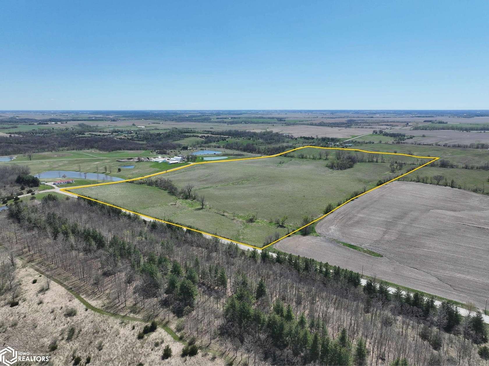 80 Acres of Land for Auction in Fairfield, Iowa