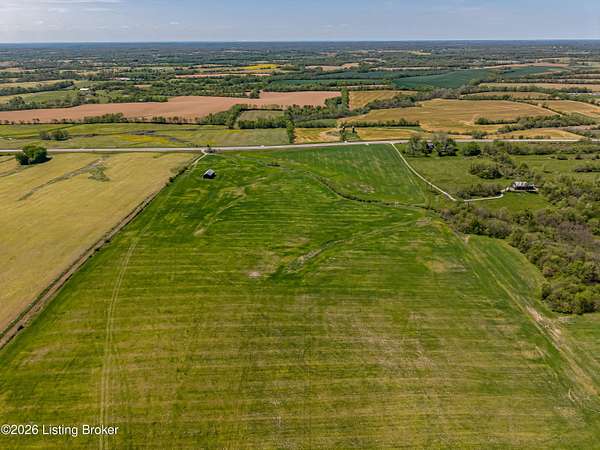 20 Acres of Agricultural & Residential Land for Sale in Shelbyville, Kentucky