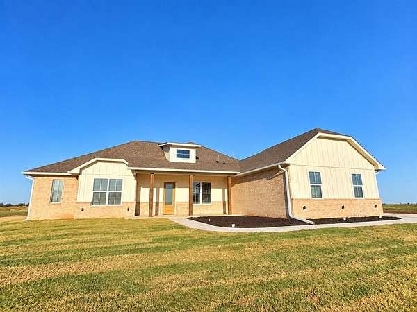 5 Acres of Land with Home for Sale in Tuttle, Oklahoma