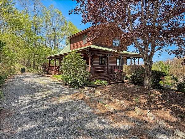 1.57 Acres of Land with Home for Sale in Banner Elk, North Carolina