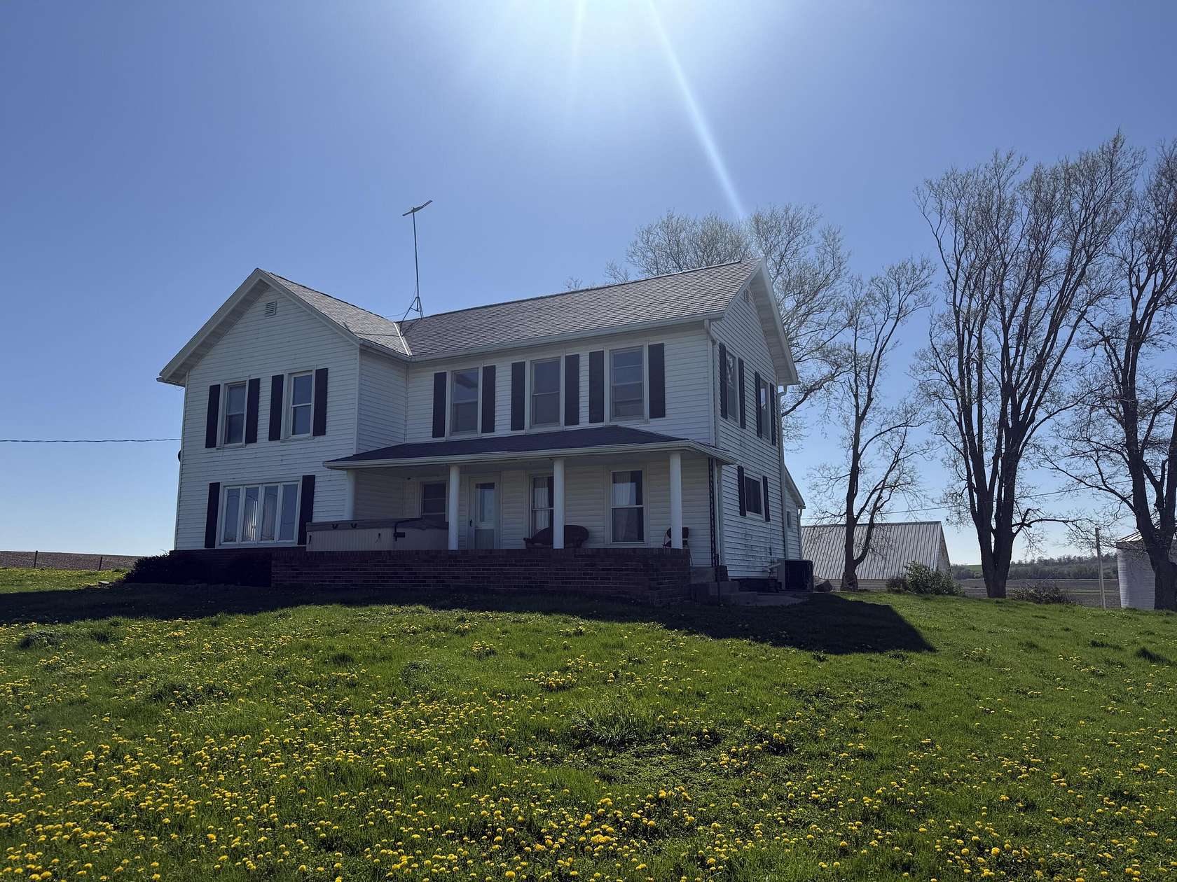 4.5 Acres of Land with Home for Sale in Montour, Iowa