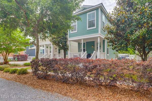 2.26 Acres of Land with Home for Sale in Ocean Springs, Mississippi