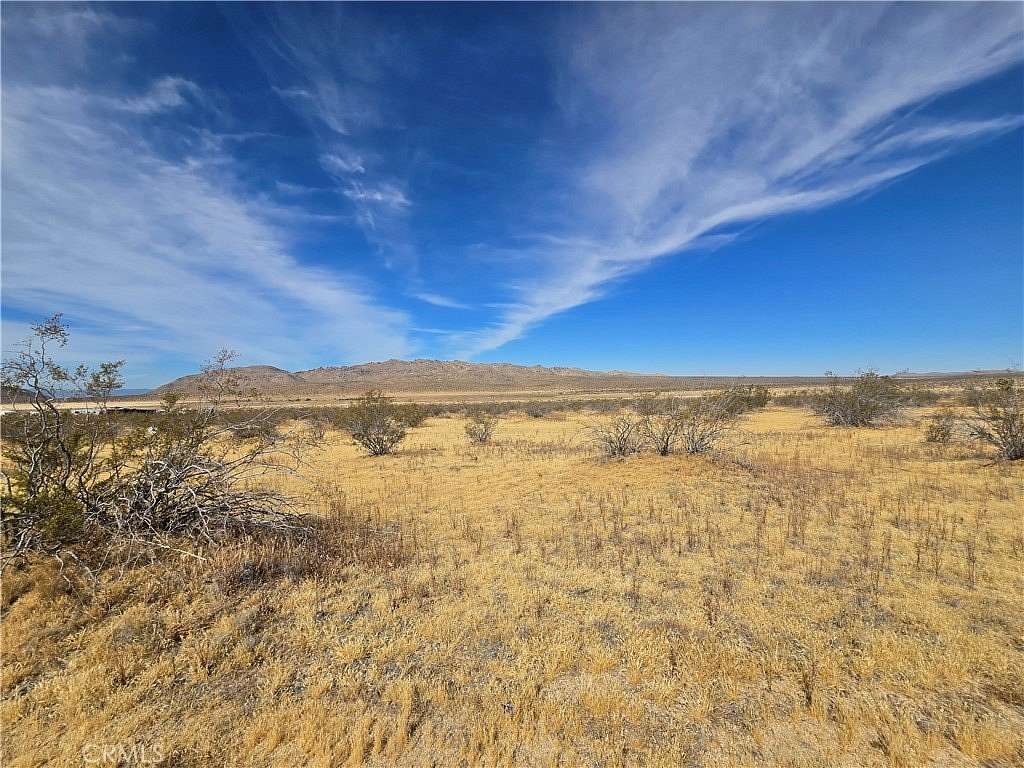 5 Acres of Land for Sale in Apple Valley, California