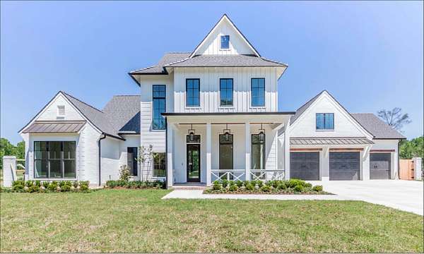 5.5 Acres of Land with Home for Sale in College Grove, Tennessee