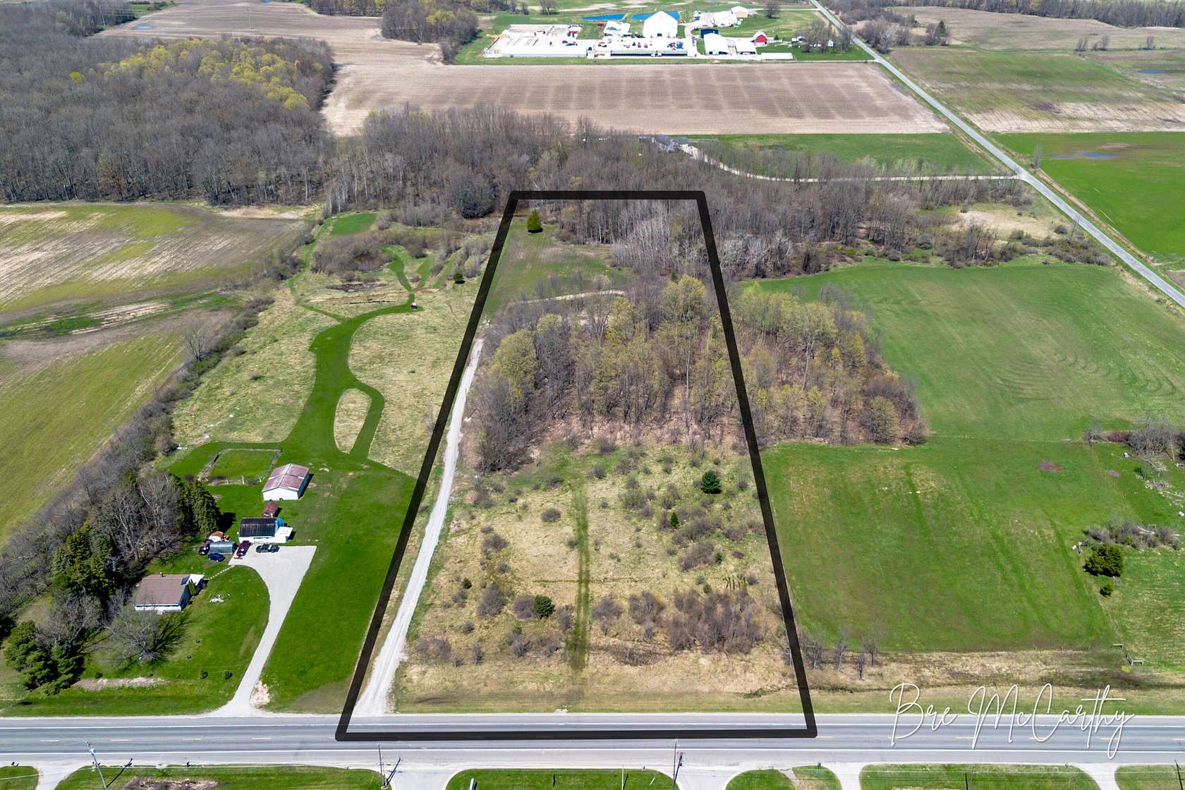 10 Acres of Recreational Land for Sale in Scottville, Michigan