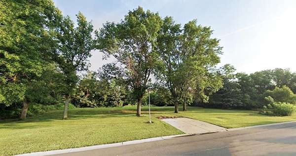 1.17 Acres of Residential Land for Sale in Aberdeen, South Dakota