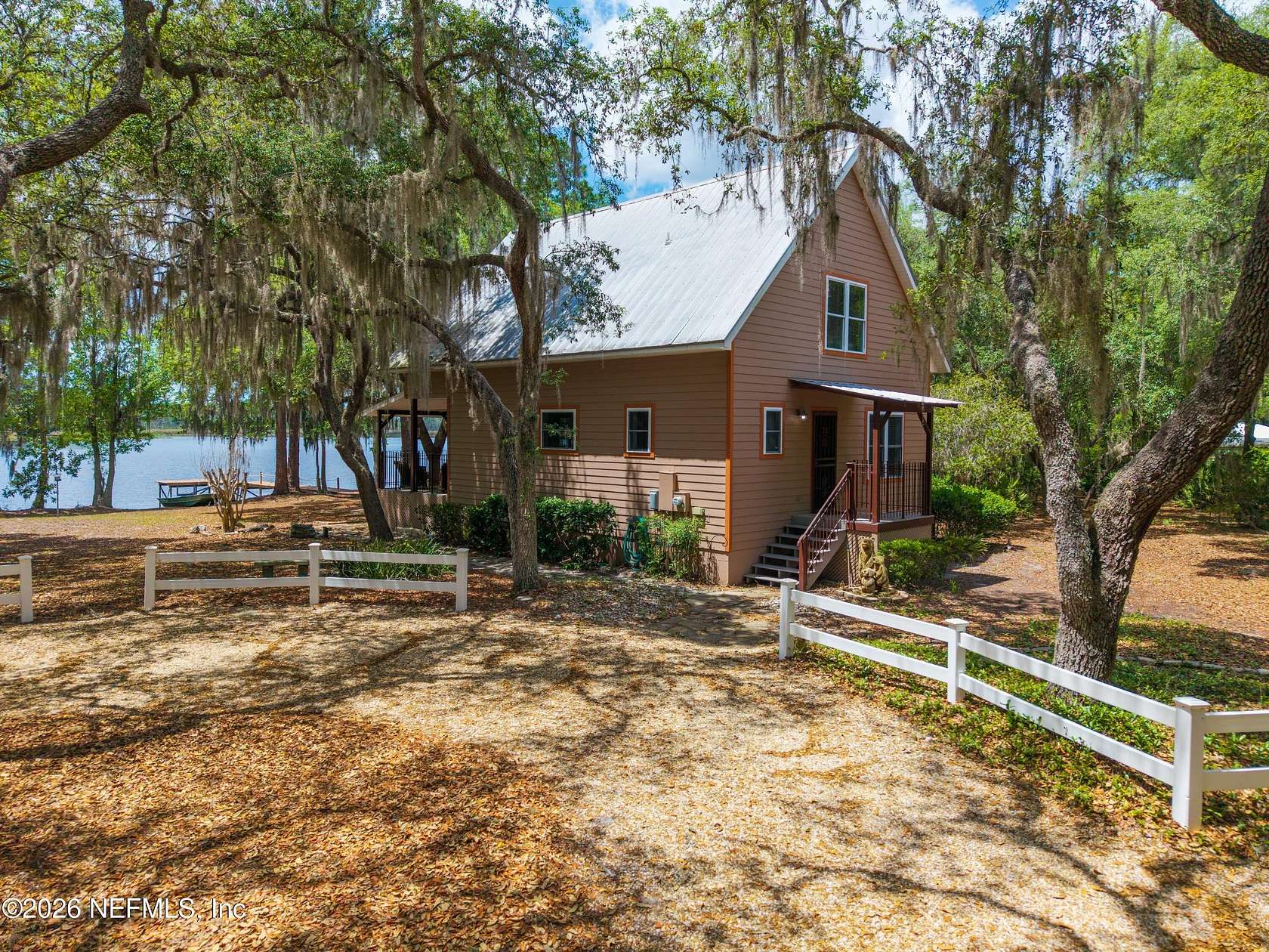 3.17 Acres of Land with Home for Sale in Hawthorne, Florida