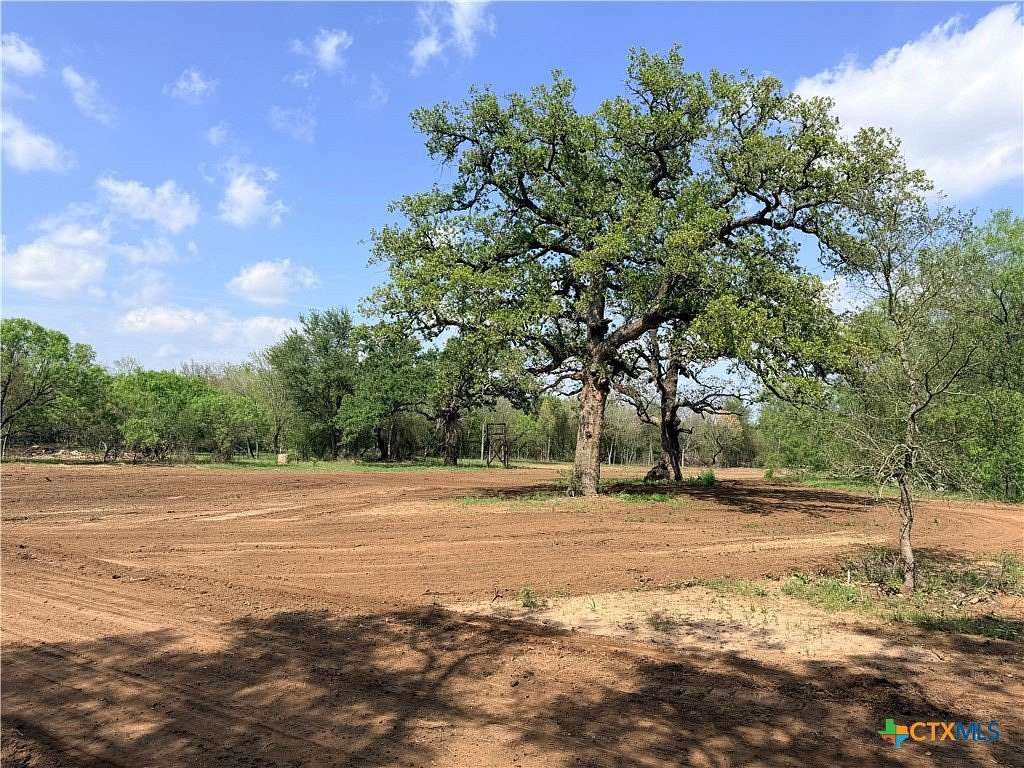 12.6 Acres of Land for Sale in Luling, Texas