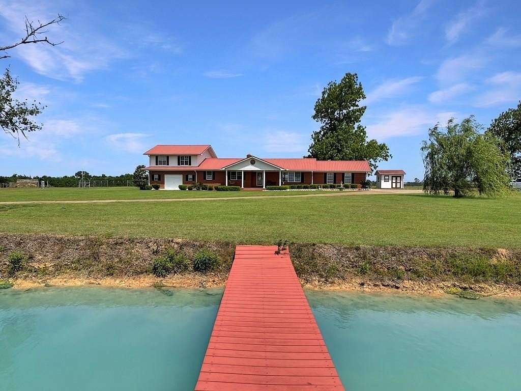 5 Acres of Land with Home for Sale in Donalsonville, Georgia