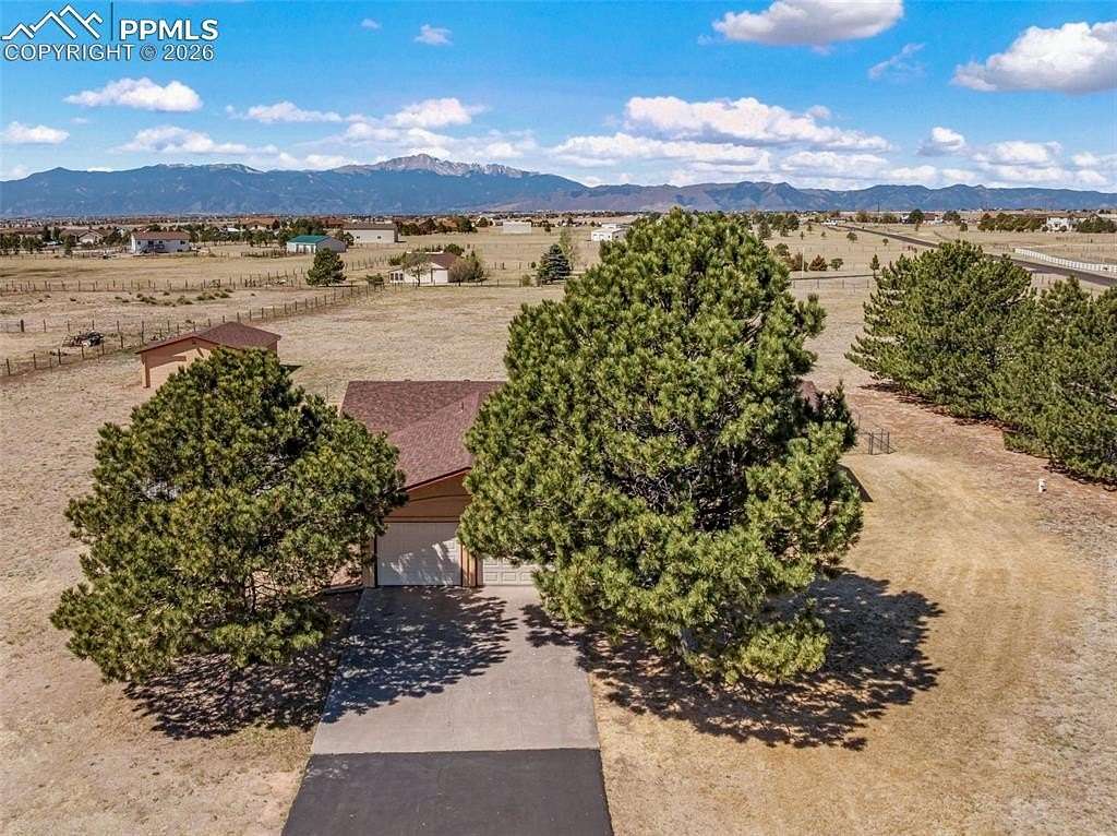 5.3 Acres of Land with Home for Sale in Peyton, Colorado