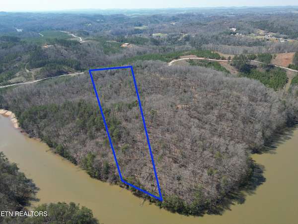 5.56 Acres of Residential Land for Sale in Madisonville, Tennessee