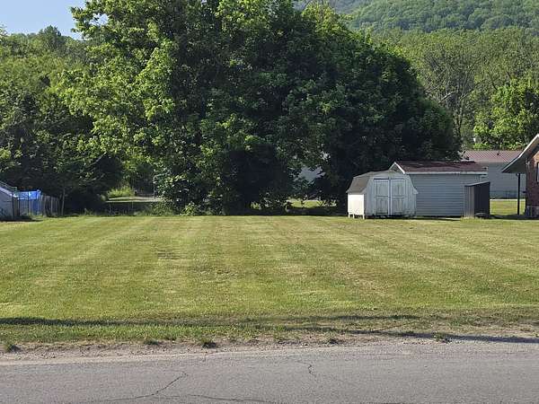 0.34 Acres of Residential Land for Sale in Middlesboro, Kentucky