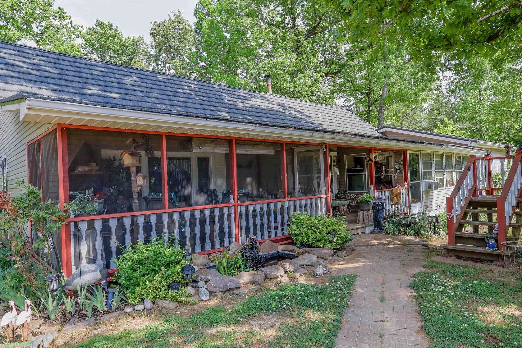 9 Acres of Land with Home for Sale in Phil Campbell, Alabama