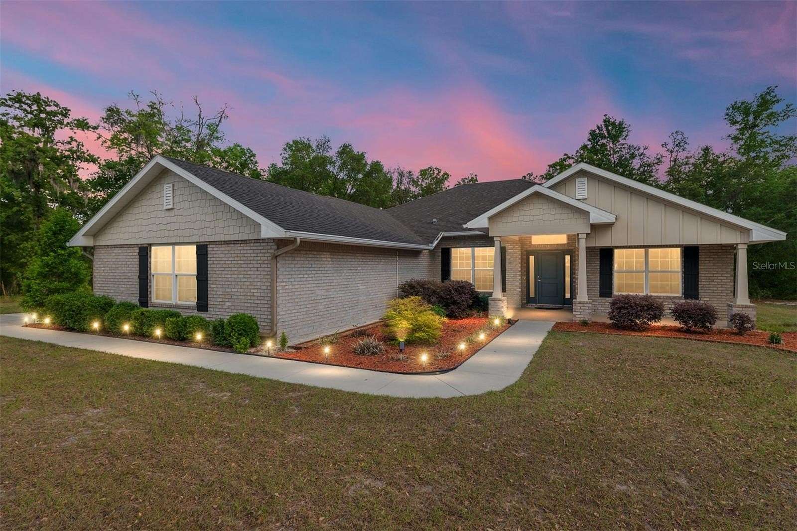 4.8 Acres of Land with Home for Sale in High Springs, Florida