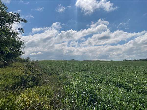 19.5 Acres of Recreational & Residential Land for Sale in Indianola, Iowa