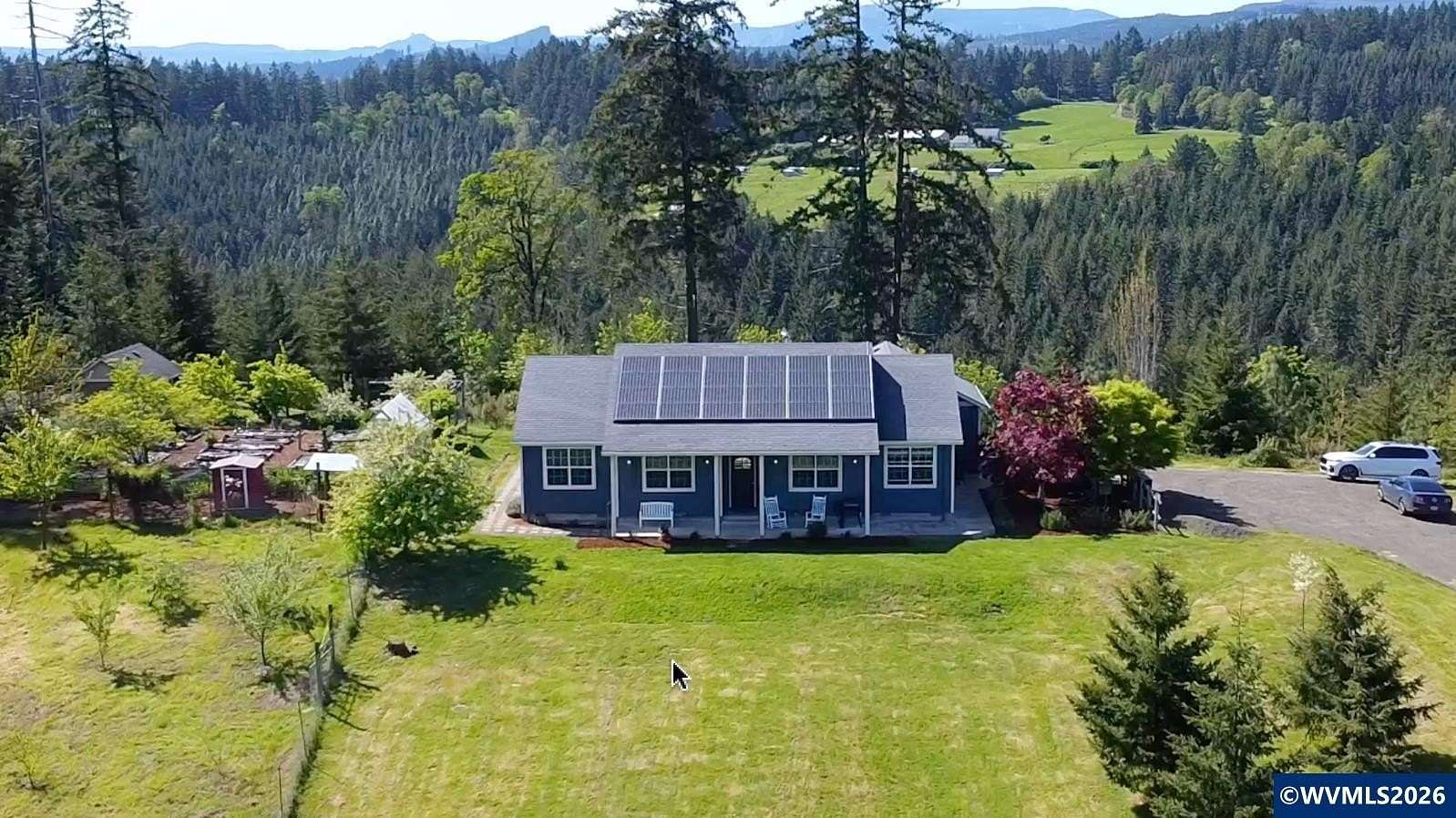 33 Acres of Agricultural Land with Home for Sale in Dallas, Oregon