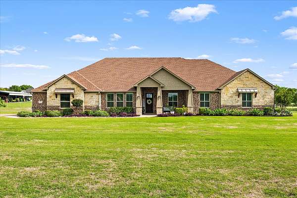 2 Acres of Land with Home for Sale in Lavon, Texas