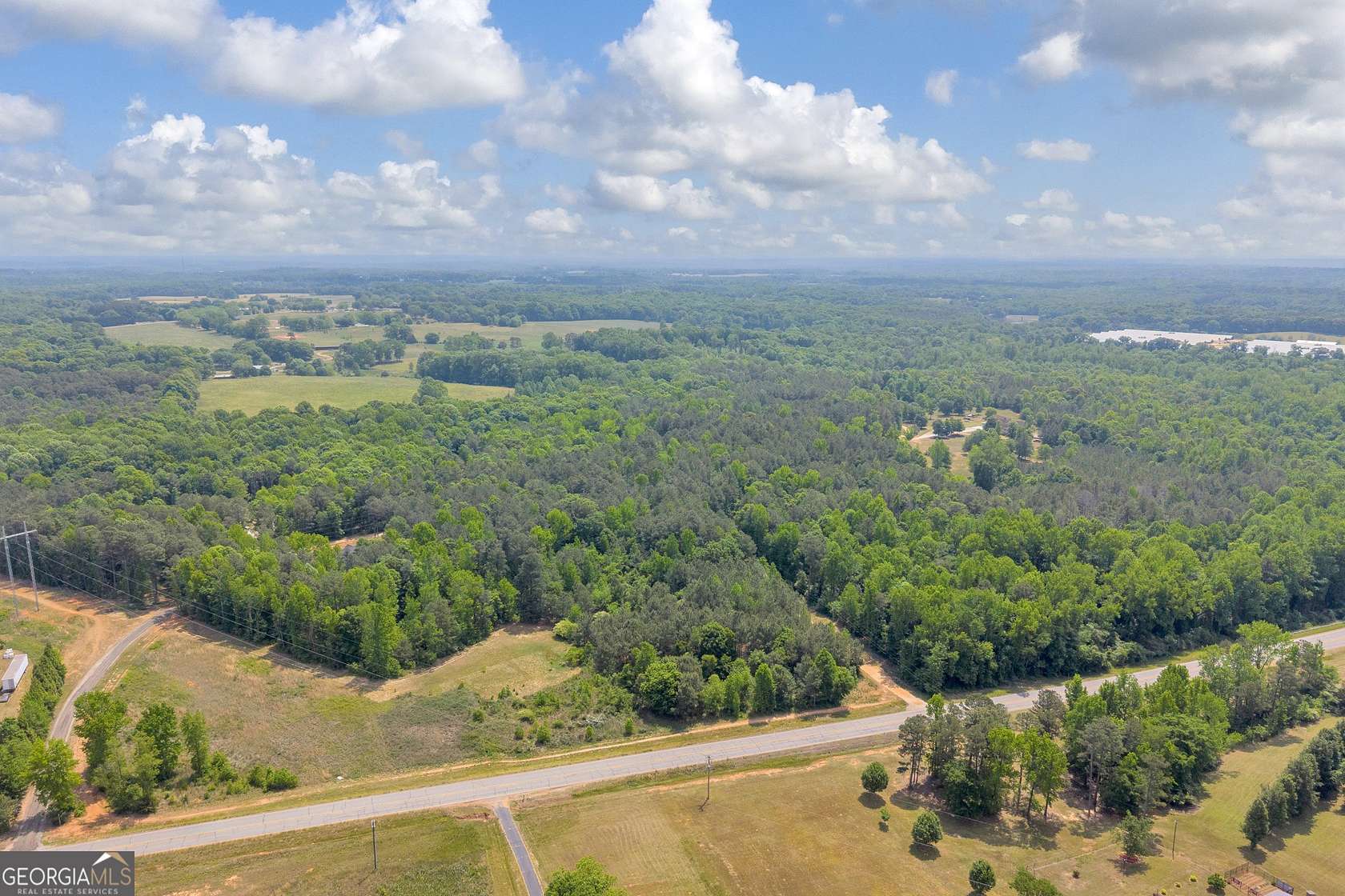 9 Acres of Residential Land for Sale in Hull, Georgia