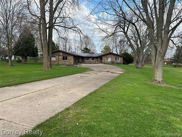 1.86 Acres of Land with Home for Sale in Caro, Michigan