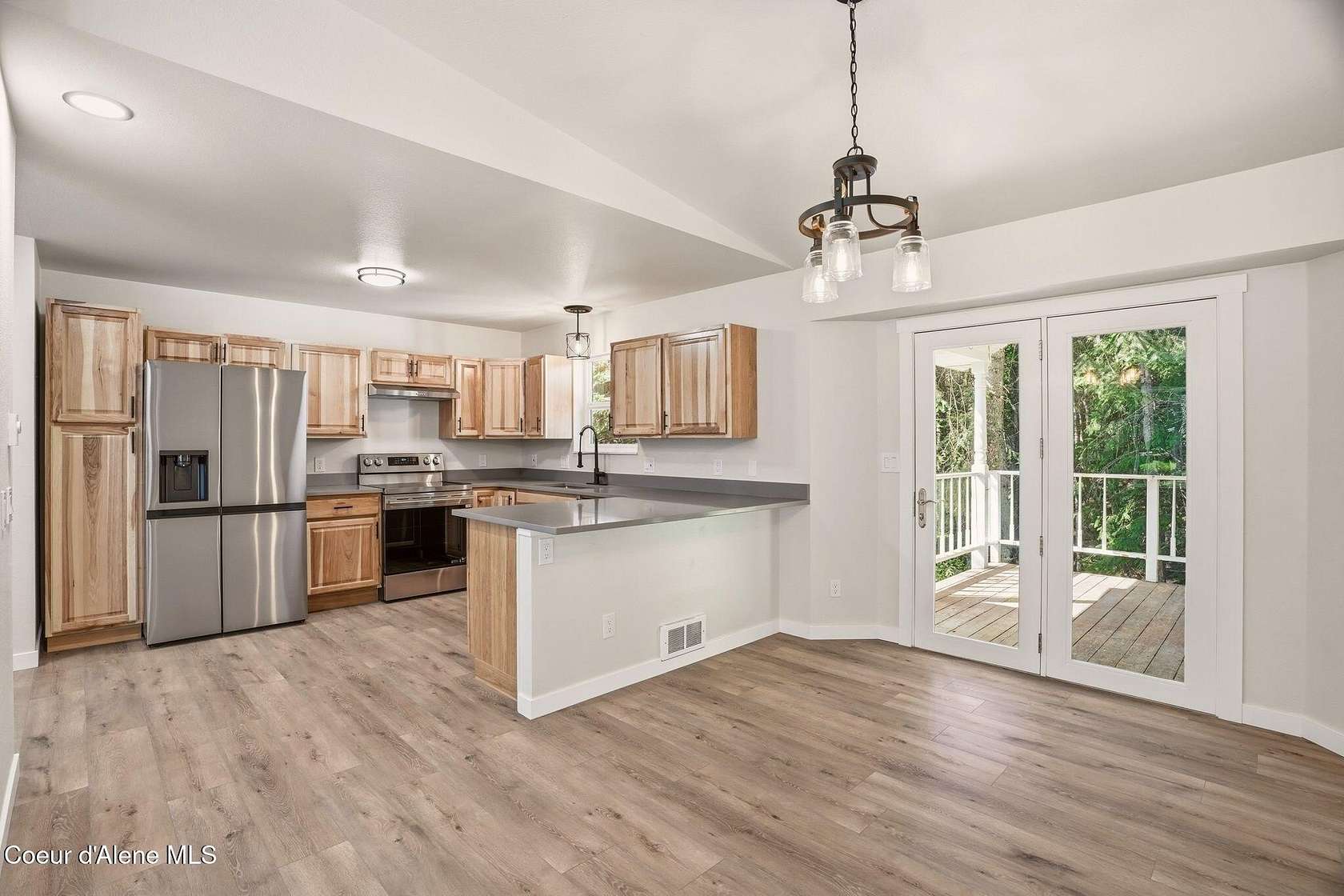 5.18 Acres of Land with Home for Sale in Sandpoint, Idaho