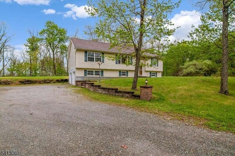 5.17 Acres of Residential Land for Sale in Newton, New Jersey