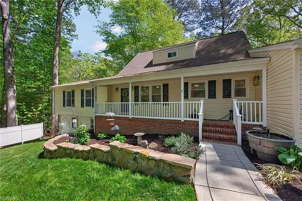 2.1 Acres of Land with Home for Sale in Village of Williamsburg, Virginia