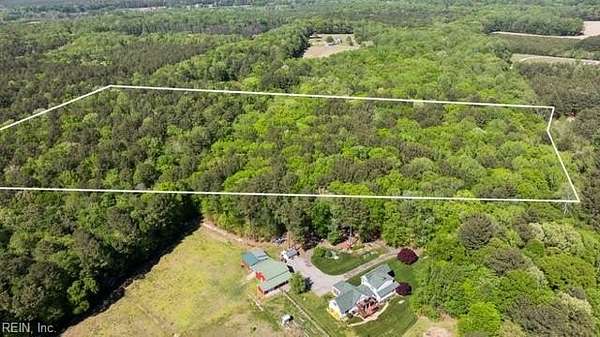 14 Acres of Land for Sale in Smithfield, Virginia