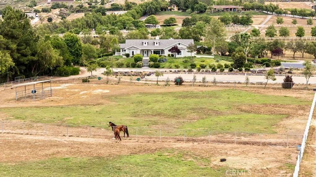 13.8 Acres of Land with Home for Sale in Ramona, California