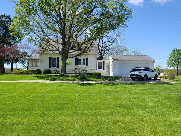 1.5 Acres of Land with Home for Sale in Huntington, Indiana