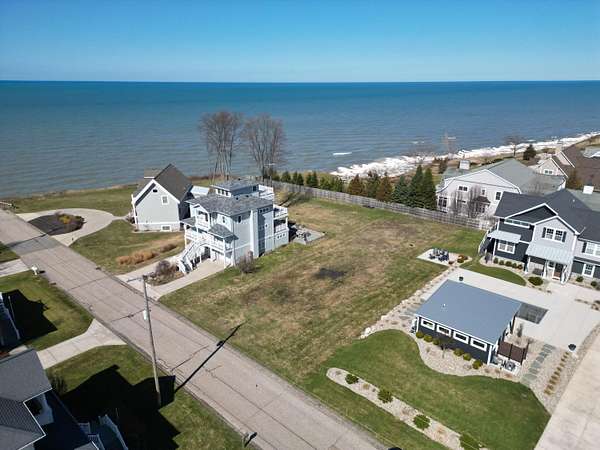 0.27 Acres of Residential Land for Sale in South Haven, Michigan