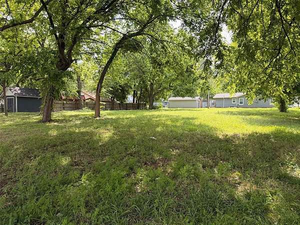 0.32 Acres of Residential Land for Sale in Wynnewood, Oklahoma