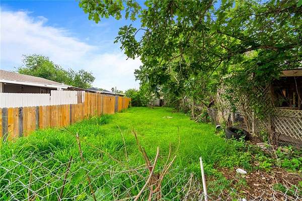 0.06 Acres of Land for Sale in Corpus Christi, Texas